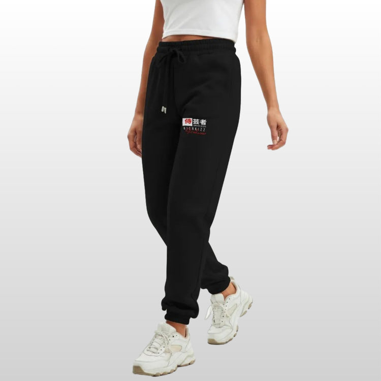 Bequeme Mädels Jogger Shorts und Sweatpants für Couch und Netflix. Die passende Hose zu unseren Shirts und Hoodies. Das Label Richkizz findest du exklusiv nur hier im Shop.