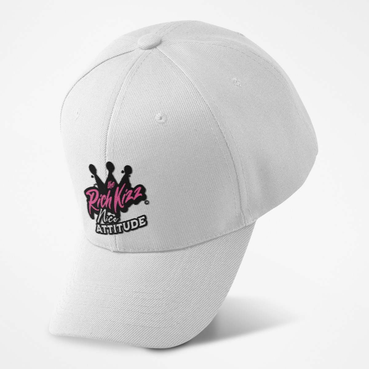 Kollektion Accessoires, alle Merch Produkte von Richkizz Streetwear wie Caps, Trucker Caps, Beanie Hüte und Tassen, coole Hip Bags und Taschen mit provokanten frechen Print Motiven, angesagte Mützen und mehr