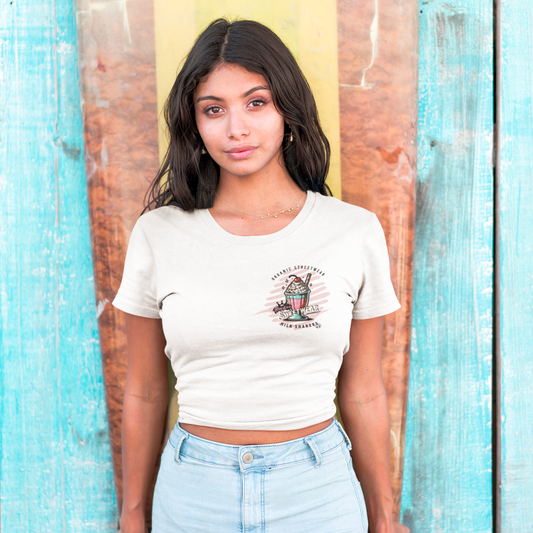 Kurz geschnittenes Damen-Shirt im lässigen Schnitt. Extra sweet mit Milkshake Print. Bestelle das Tee in deiner regulären Größe!
95% Baumwolle / 5% Elasthan, 180 GSM, Single Jersey, Farbe weiss, freches Milchshake Motiv