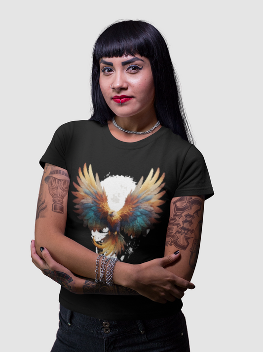 100% Bio-Baumwolle und neuer Schnitt! Hier ist das neueste Update unseres bekannten Damen-T-Shirts, das Singlejersey in normaler Passform ist. Schon lange ein Klassiker, jetzt noch besser in dieser brandneuen Neuauflage! 100% gekämmte ringgesponnene Bio-Baumwolle, 180 GSM, Farbe schwarz, Skull mit Goldenen Phönix Streetwear Motiv