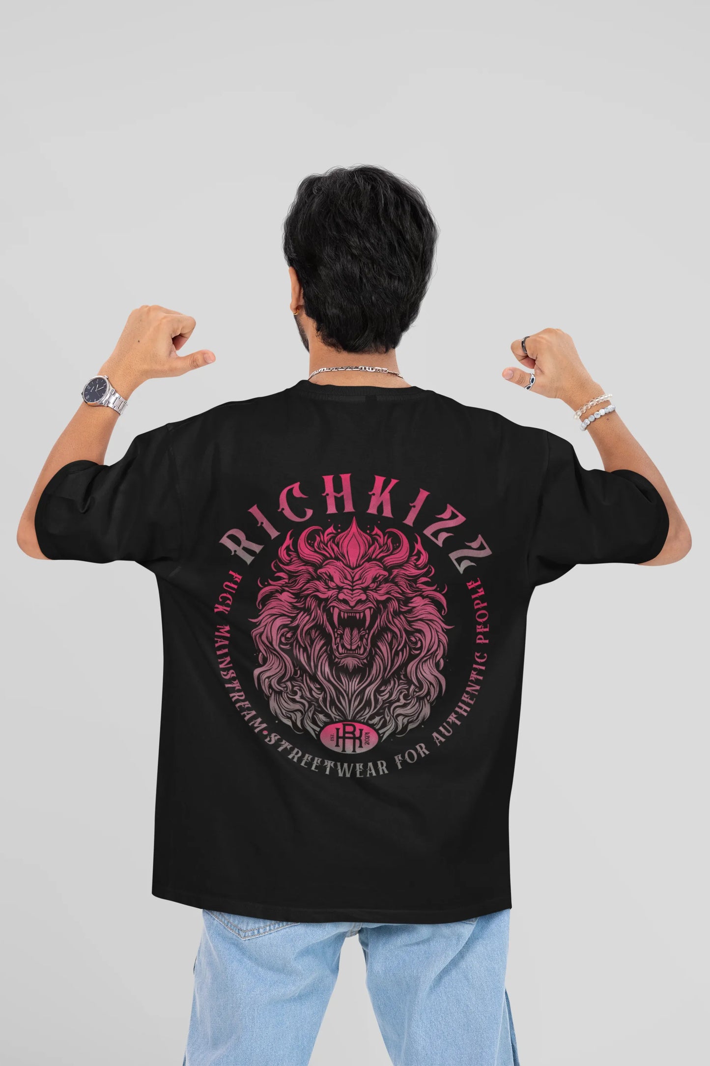 Oversized Shirt Männer Richkizz Lions Club V2, schwarzes Streetwear Oversized Shirt mit Löwen Motiv, angesagte Designs 2025
