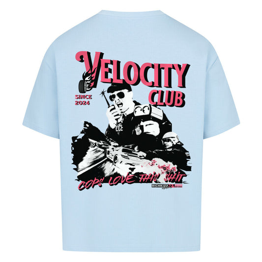 Stylisches Herren Premium-Shirt im Oversized Schnitt. Der freche Backprint kommt passend zur Saison, dann zieh die schicken Alu´s auf und lasse die Gummis qualmen. Die Cops werden dein neues T-Shirt lieben, 100% Baumwolle, 240 GSM, Drop Shoulders, innen und außen gebrusht, erhältlich in Farbe Babyblau und Beige