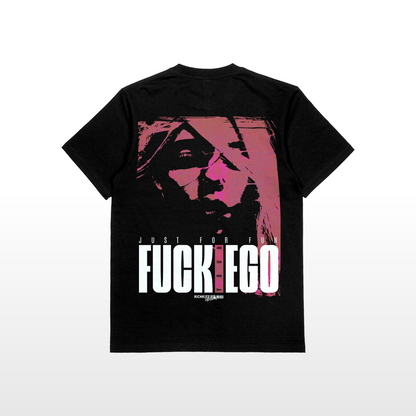 Perfektion in einem T-Shirt! Provokant freches Herren T-Shirt in Relaxed Fit, gefertigt aus 100% hochwertigster Pima-Baumwolle. Mit Front, Ärmel und Backprint "EGO". 100% Made in Germany,100% edelste Pima,Baumwolle, 100% akkurate, Verarbeitung von Hand
knitterfrei und kein zupfen, dieses Shirt, fühlt sich an wie Seide, langlebiger DTF Print, fette 260GSM, Streetwear gepaart mit Luxus, Farbe Schwarz