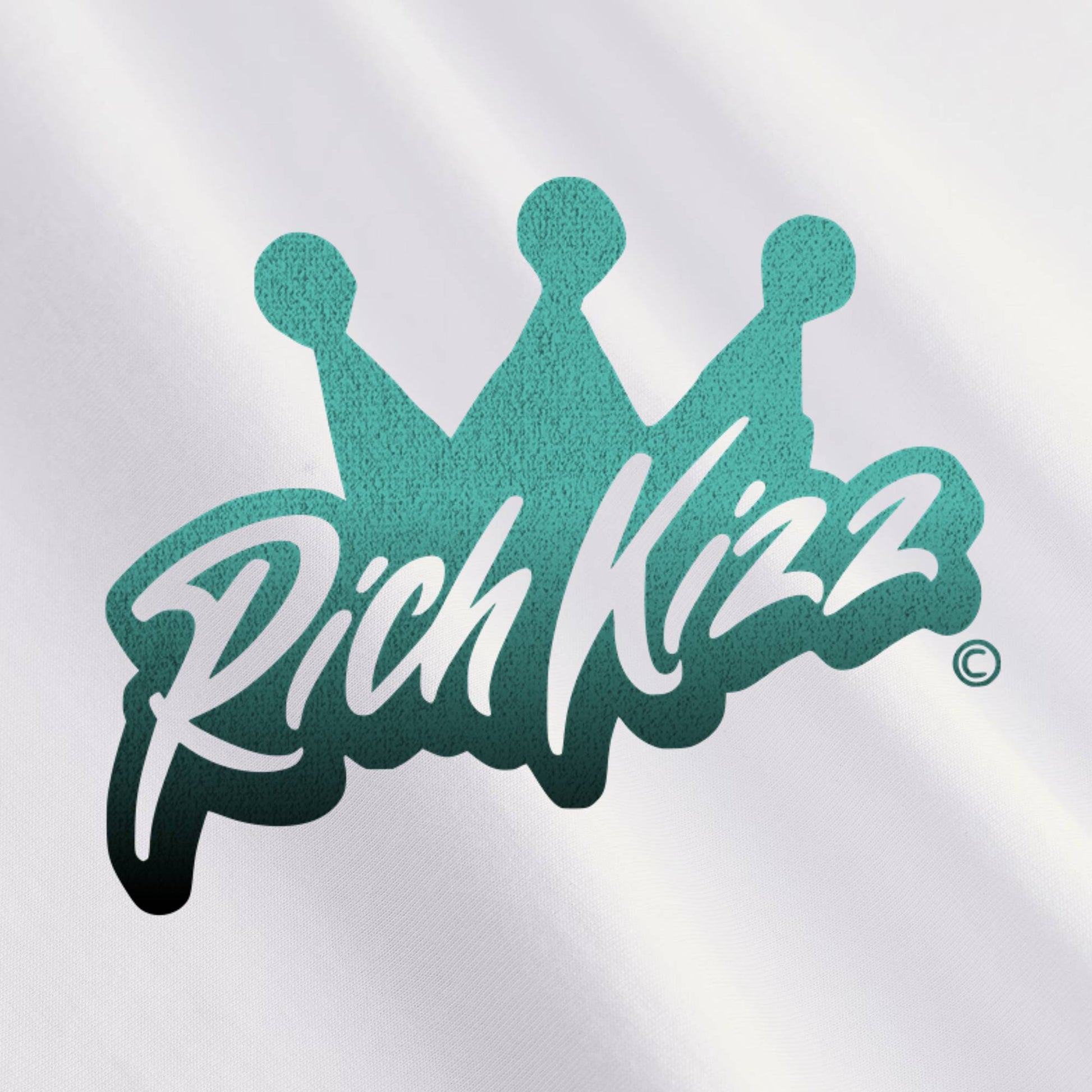 Logo Farbe Cola Basic Tshirt für Damen mit Mint farbenen Patch