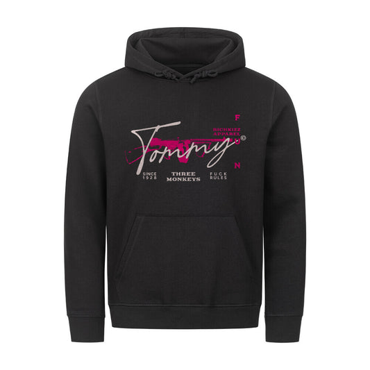 Stylischer Kapuzenpullover mit Bauchtasche in normaler Passform. Der Tommy-Gun Fun-Print, kommt wie gewohnt zweideutig. Three Monkeys -nichts hören, sagen, sehen- du verstehst schon! 85% gekämmte ringgesponnene Bio-Baumwolle, 15% Polyester, 280 GSM, Farbe Schwarz