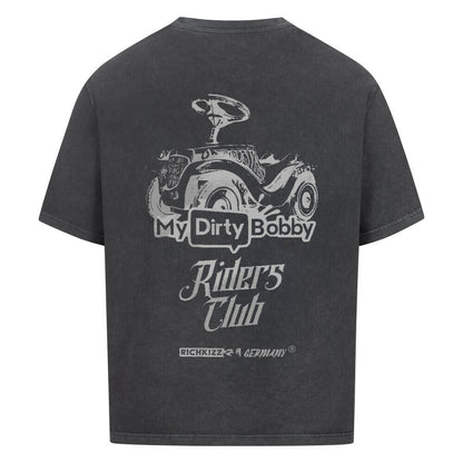 Stylisches Premium-Shirt im Oversized Schnitt. Mit diesem provokant frechen Print, kommst du garantiert nicht seriös um die Ecke. Das my dirty Bobby Shirt in der Farbe Washed-Black ist aus 100% Baumwolle 240GSM gefertigt und trägt sich boxy lässig.