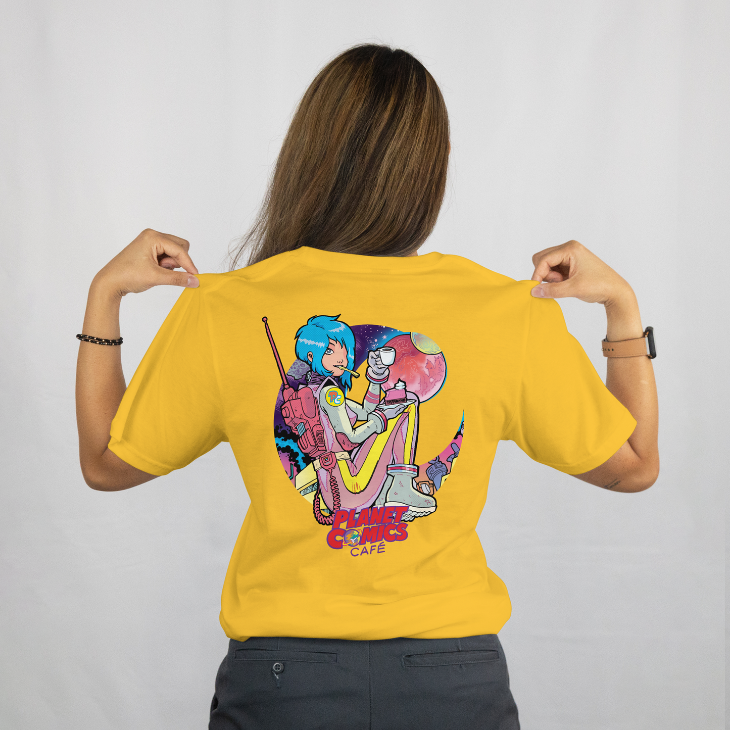 Organic Unisex Premium T-Shirt Moon mit normalem Schnitt, bietet mit 180 GSM ein angenehmes Tragegefühl und langlebige Qualität. Der dezente Front- und Backprint macht das Shirt zum besonderen Hingucker. Ideal wenn Sie Wert auf nachhaltige Materialien und individuellen Stil legen.

max. 40°C waschen
nicht über den Druck bügeln
Trockner nur geringe Temperatur
180GSM hochwertige ringgesponnene Bio-Baumwolle
Fertigung in deiner Lieblingsfarbe und Schnitt
