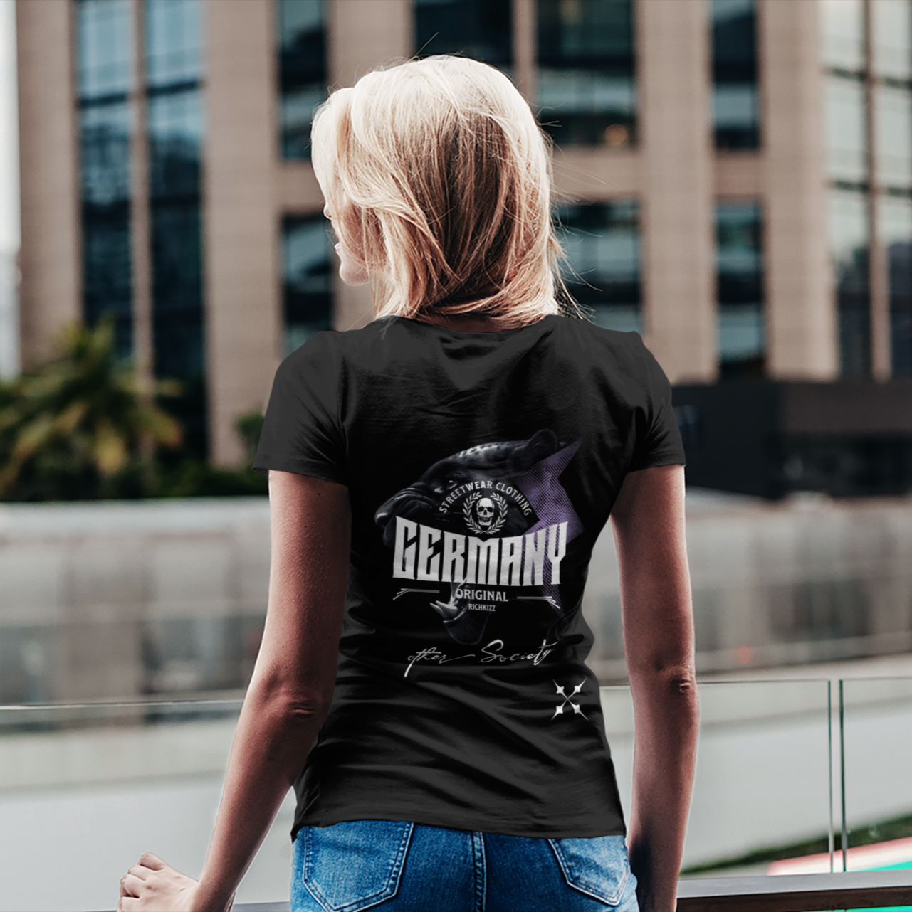 Richkizz_Germany_Streetwear_Frauen Shirt, T-Shirt Damen schwarz ausgefallen cool Germany Panther Moriv, schönes Frauen Jersey