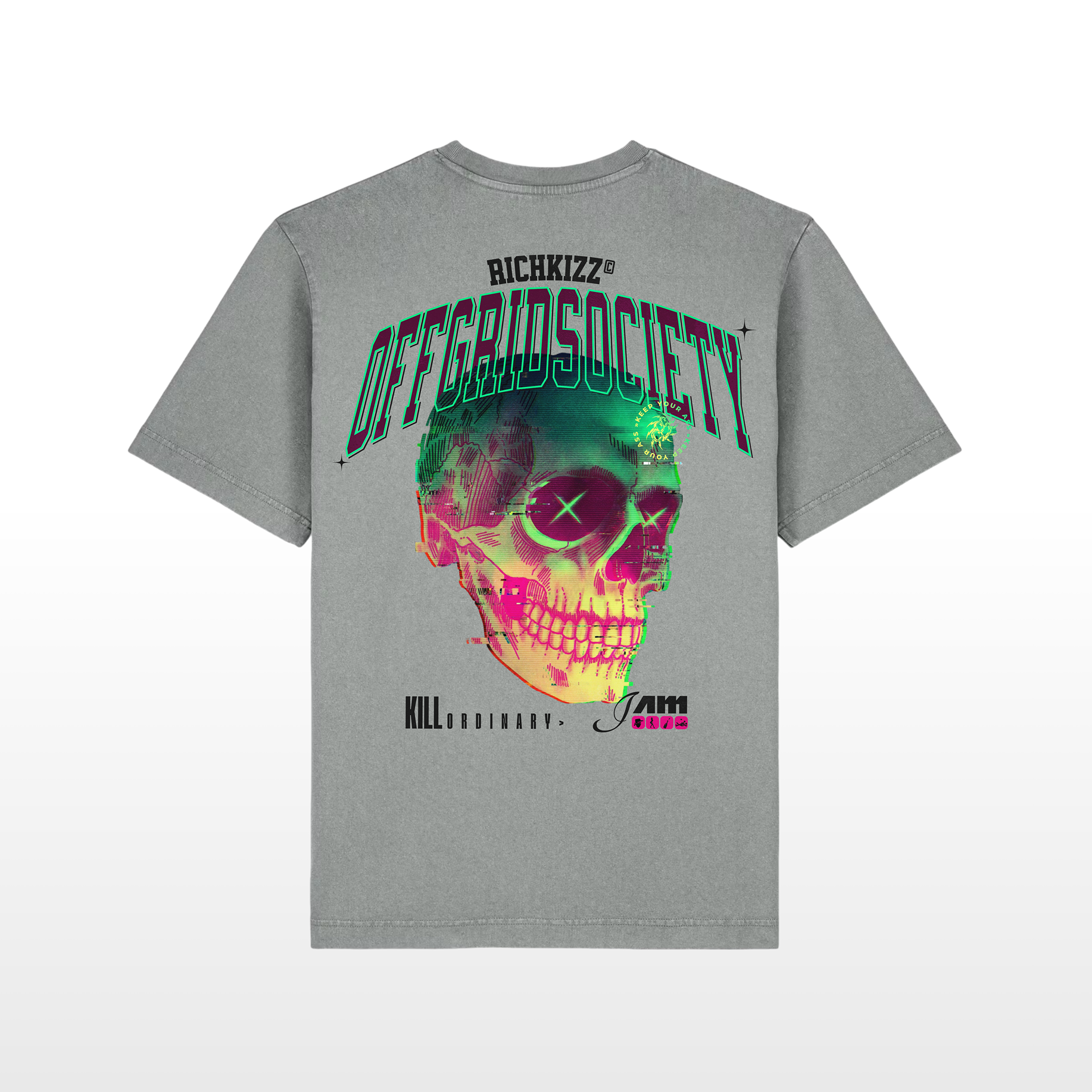 Das Premium Boxy Herren Oversized TEE OffGrid, überzeugt mit schwerer 240GSM Bio-Baumwolle, angesetzten Ärmeln und einem coolen, leicht rauen Stoff in der Trendfarbe Washed Grey. Mit kontrastierendem Nackenband und breiten Doppelnähten ist es bequem, langlebig und garantiert cool. Der auffällige Off-Grid Print, ein klares Statement gegen Mainstream und Langweiler. Dieses Streetwear Shirt wird nach deiner Bestellung in Deutschland handgefertigt, ein echtes Unikat!