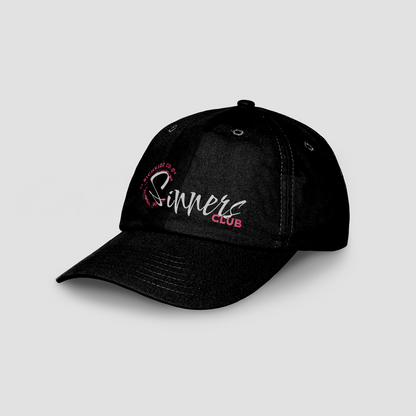 Flat-Peak Snapback mit Sinners Club Design passend zum Shirt, Farbe Schwarz