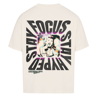 Hol dir dieses frische Oversized Shirt für Männer mit coolem Design. Bleib fokussiert und motiviert. Mit unserem "stay focus stay hyped" Shirt fällst du garantiert auf. Farbe natural raw herren oversize t-shirt box tee